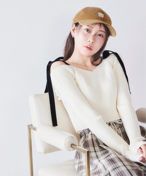 値下中！【新品・未着用】スナイデル ショルダーリボンオフショルニットプルオーバー ショルダーリボンオフショルニットプルオーバー（ニット/セーター