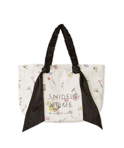 SNIDEL HOME(スナイデルホーム)の「オーガニックキャンバストート -BIG-(FLOWER)(トートバッグ・レディース・ブラック/ピンク・F)」の2枚目の写真