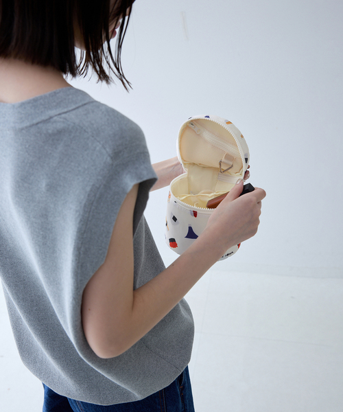 SLOBE IENA（スローブイエナ）の「aki ishibashi トラベルバニティポーチ（ポーチ・レディース・ホワイト・FREE）」の5枚目の写真