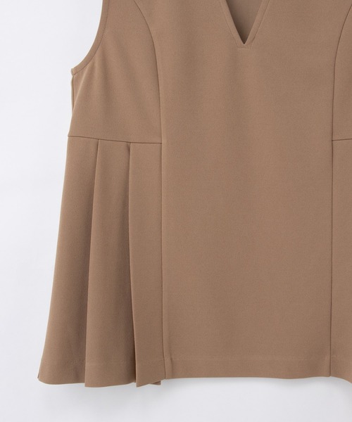 Honeys(ハニーズ)の「【イージーケア】脇プリーツベスト(ベスト・レディース・ブラック/チャコール/ブラウン系その他・LL/L/M/S)」の17枚目の写真