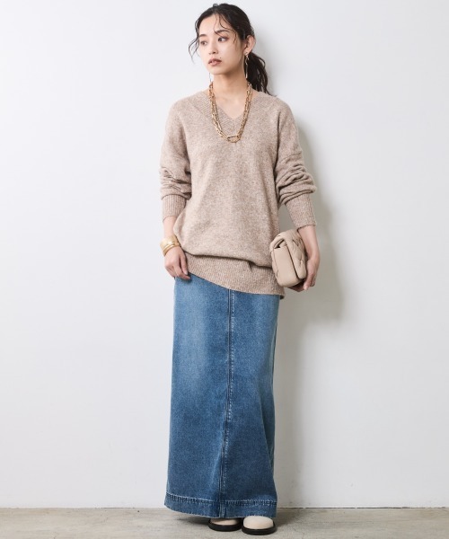 CHIC STYLE(シックスタイル)の「ソフトデニムマキシスカート<大きいサイズ有>シックスタイル(デニムスカート・レディース・ブルー系/ブラック系・M/L/LL/3L/4L/5L)」の18枚目の写真