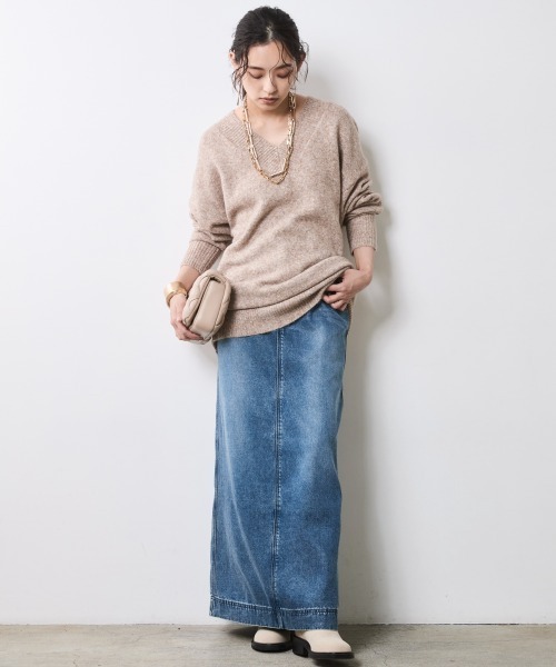 CHIC STYLE(シックスタイル)の「ソフトデニムマキシスカート<大きいサイズ有>シックスタイル(デニムスカート・レディース・ブルー系/ブラック系・M/L/LL/3L/4L/5L)」の21枚目の写真