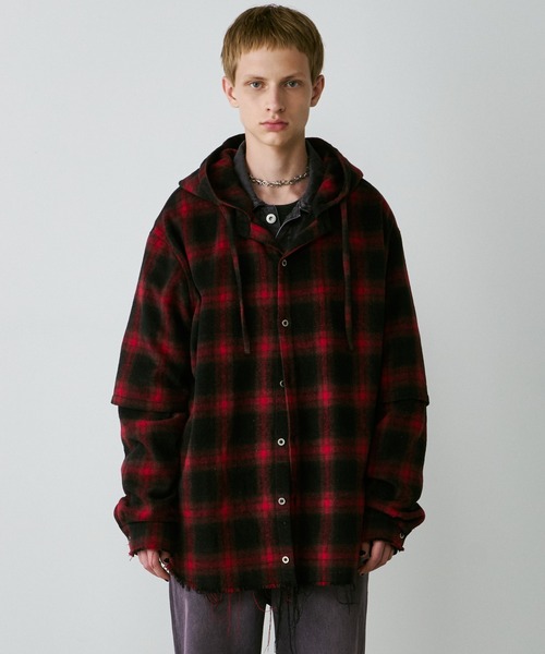 AIVER(アイバー)の「AIVER レイヤードオンブレチェックシャツ(シャツ/ブラウス・メンズ・ブラック/ブルー/レッド/ダークブラック・SMALL/MEDIUM/LARGE)」の19枚目の写真