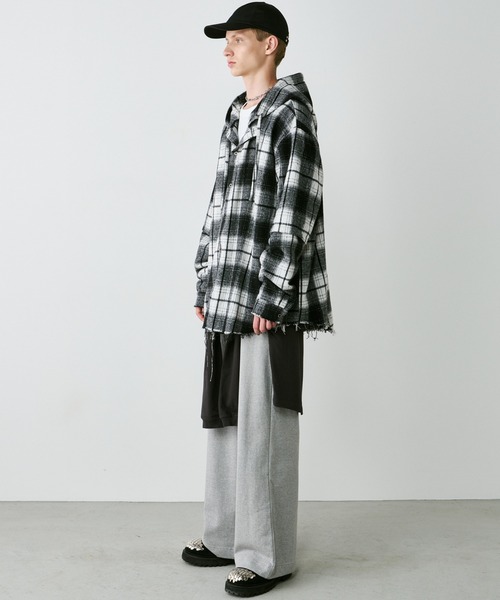 AIVER(アイバー)の「AIVER レイヤードオンブレチェックシャツ(シャツ/ブラウス・メンズ・ブラック/ブルー/レッド/ダークブラック・SMALL/MEDIUM/LARGE)」の15枚目の写真