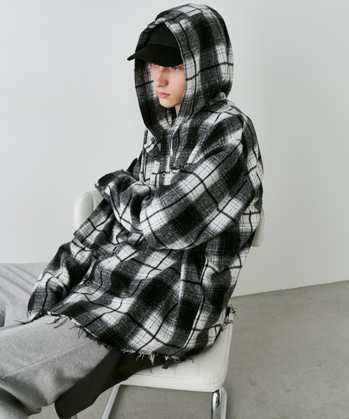 AIVER(アイバー)の「AIVER レイヤードオンブレチェックシャツ(シャツ/ブラウス・メンズ・ブラック/ブルー/レッド/ダークブラック・SMALL/MEDIUM/LARGE)」の13枚目の写真