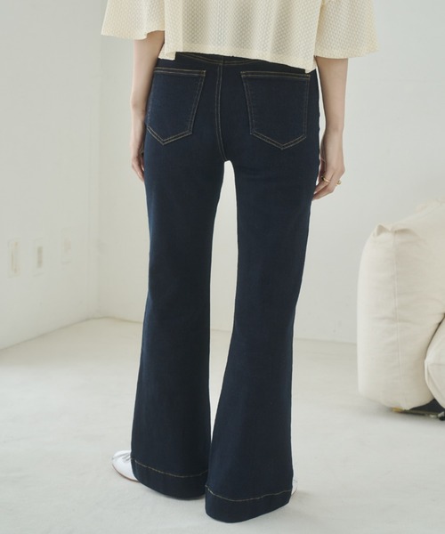 REMOON（リムーン）の「フレアデニムパンツ（デニムパンツ・レディース・ネイビー/ブルー・MEDIUM/SMALL）」の10枚目の写真