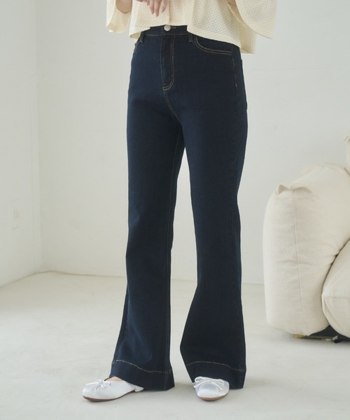 REMOON（リムーン）の「フレアデニムパンツ（デニムパンツ・レディース・ネイビー/ブルー・MEDIUM/SMALL）」の8枚目の写真