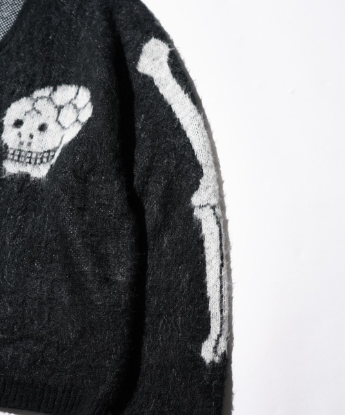 THRIFTY LOOK(スリフティールック)の「THRIFTY LOOK / スリフティールック RAGLAN SLEEVE SOUVENIR CARDIGAN スーベニアデザイン ラグランスリーブ カーディガン モヘアタッチ(カーディガン/ボレロ・メンズ・ブラック系その他/ブラック・SMALL/MEDIUM/LARGE)」の19枚目の写真