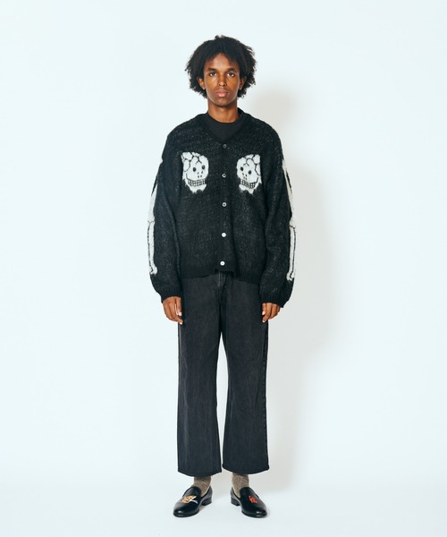THRIFTY LOOK(スリフティールック)の「THRIFTY LOOK / スリフティールック RAGLAN SLEEVE SOUVENIR CARDIGAN スーベニアデザイン ラグランスリーブ カーディガン モヘアタッチ(カーディガン/ボレロ・メンズ・ブラック系その他/ブラック・SMALL/MEDIUM/LARGE)」の8枚目の写真