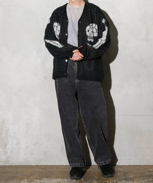 THRIFTY LOOK(スリフティールック)の「THRIFTY LOOK / スリフティールック RAGLAN SLEEVE SOUVENIR CARDIGAN スーベニアデザイン ラグランスリーブ カーディガン モヘアタッチ(カーディガン/ボレロ・メンズ・ブラック系その他/ブラック・SMALL/MEDIUM/LARGE)」の4枚目の写真