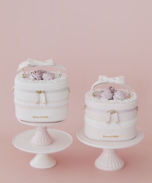 Maison de FLEUR ケーキ型パールハンドルバッグ　ピンク Maison de FLEUR（メゾンドフルール）の「ケーキ型パール