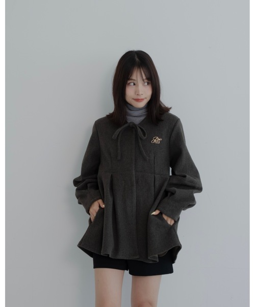 JUMELLE（ジュメロ）の「メルトンペプラムトップ（その他アウター・レディース・ベージュ/チャコールグレー・FREE）」の8枚目の写真