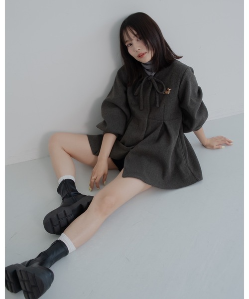 JUMELLE（ジュメロ）の「メルトンペプラムトップ（その他アウター・レディース・ベージュ/チャコールグレー・FREE）」の22枚目の写真