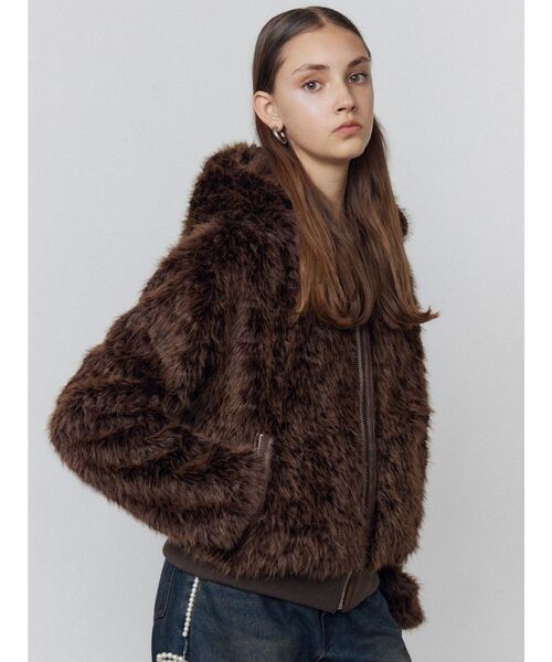 フードフェイクファーブルゾン（ブルゾン）｜EMODA（エモダ）の