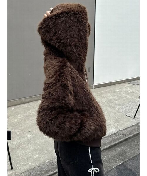 EMODA（エモダ）の「フードフェイクファーブルゾン（ブルゾン・レディース・ブラウン/ブラック/アイボリー・FREE）」の20枚目の写真