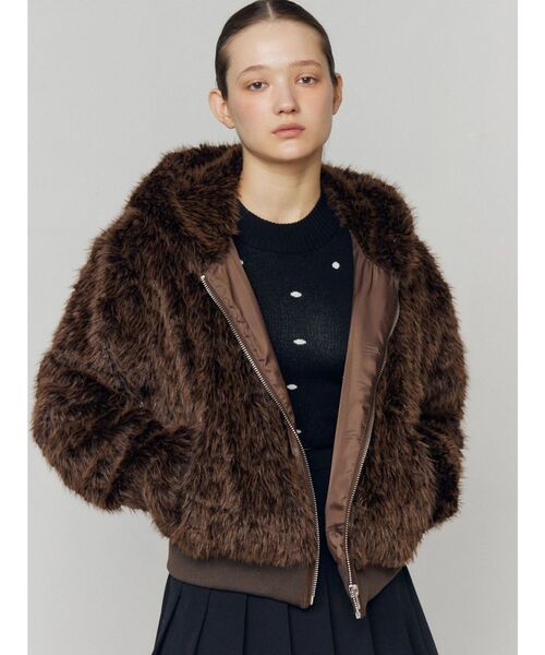 EMODA（エモダ）の「フードフェイクファーブルゾン（ブルゾン・レディース・ブラウン/ブラック/アイボリー・FREE）」の6枚目の写真