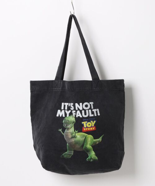 Disney（ディズニー）の「Disney ピグメントトートバッグ（トートバッグ・レディース・ブラック系その他/ブラック系その他3/ブラック系その他5/ブラック系2/ブラック系4/ブラック系その他7/ブラック系/ブラック系その他4/ブラック系その他6/ブラック系1/ブラック系3/ブラック/ブラック系その他2・FREE）」の10枚目の写真