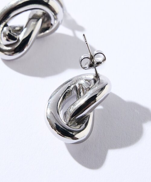 RIVE DROITE（リヴドロワ）の「【R.good(アールドットグッド)】ノットモチーフピアス（ピアス（両耳用）・レディース・シルバー/ゴールド・FREE）」の7枚目の写真