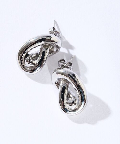 RIVE DROITE（リヴドロワ）の「【R.good(アールドットグッド)】ノットモチーフピアス（ピアス（両耳用）・レディース・シルバー/ゴールド・FREE）」の6枚目の写真