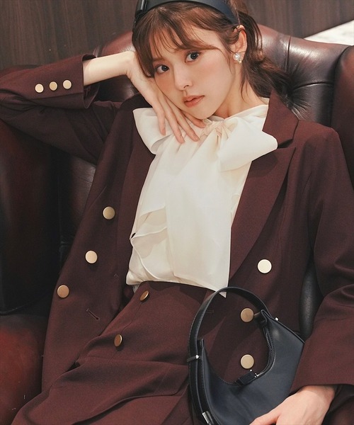 SWINGLE（スウィングル）の「【再入荷】ダブルテーラードジャケット（テーラードジャケット・レディース・ボルドー/ブラック系その他/ダークブルー・SMALL/MEDIUM）」の5枚目の写真