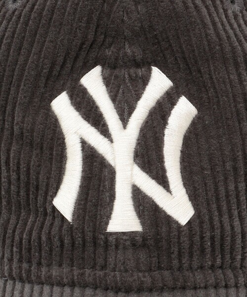 NEWERA EK COLLECTION（ニューエライーケーコレクション）の「NEW ERA: MLB 9TWENTY コーデュロイ ベースボール キャップ（キャップ・メンズ・オフホワイト/グレー/ブラック・ONE SIZE）」の7枚目の写真