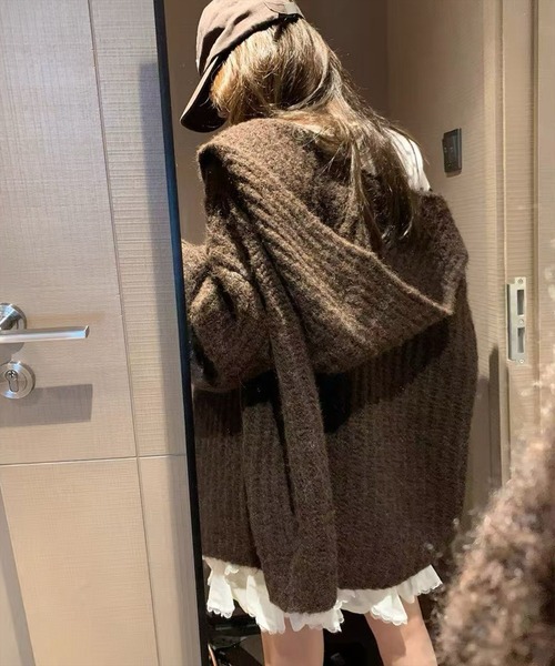 STAY MOTION（ステイモーション）の「【WEB限定】フード付きオーバーサイズニットカーディガン［韓国ファッション カジュアル］（カーディガン/ボレロ・レディース・グレー/アイボリー/ブラウン・F）」の3枚目の写真