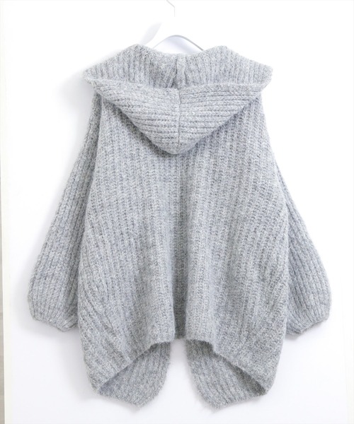 STAY MOTION（ステイモーション）の「【WEB限定】フード付きオーバーサイズニットカーディガン［韓国ファッション カジュアル］（カーディガン/ボレロ・レディース・グレー/アイボリー/ブラウン・F）」の8枚目の写真