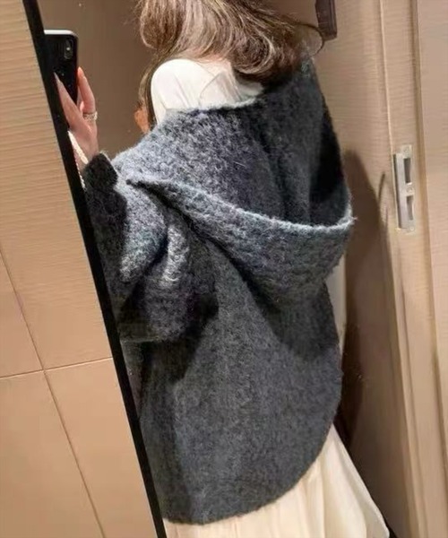 STAY MOTION（ステイモーション）の「【WEB限定】フード付きオーバーサイズニットカーディガン［韓国ファッション カジュアル］（カーディガン/ボレロ・レディース・グレー/アイボリー/ブラウン・F）」の10枚目の写真