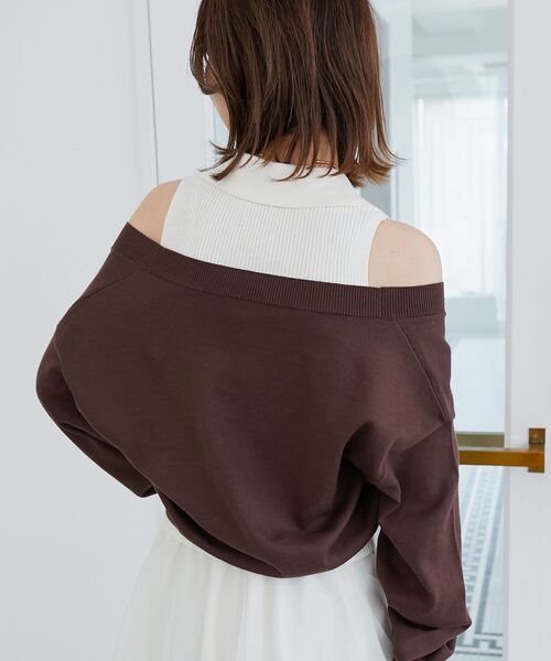 MAJESTIC LEGON（マジェスティックレゴン）の「襟付ノースリニットセットオフショルニット（ニット/セーター・レディース・ブラック/チャコールグレー/ブラウン・MEDIUM）」の20枚目の写真