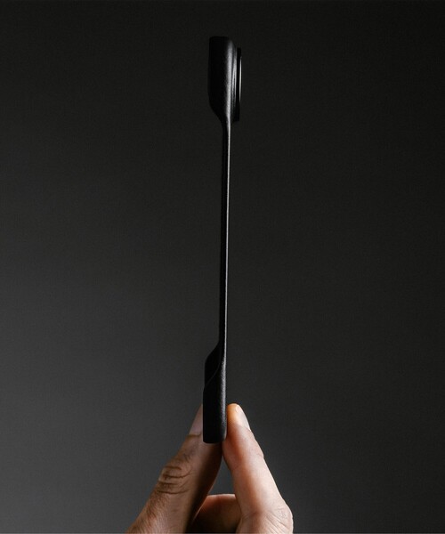 NOMAD（ノマド）の「NOMAD / Traditional Leather Case iPhone Air ケース（スマホケース/カバー・レディース・ブラック/ブラウン・ONE SIZE）」の14枚目の写真