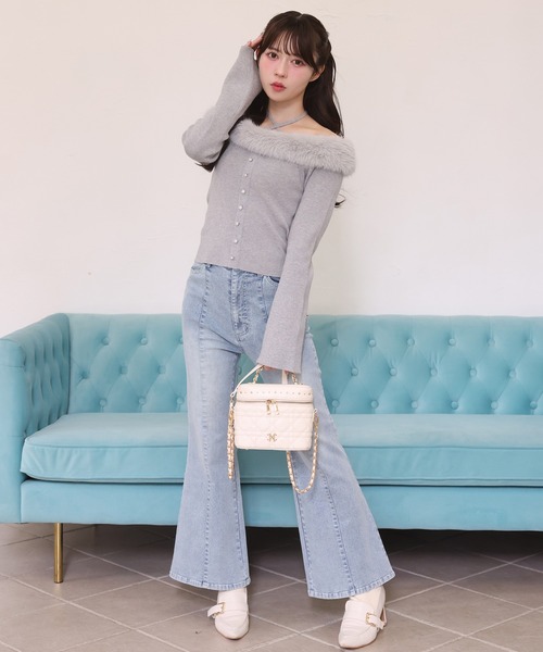 one after another NICE CLAUP(ワンアフターアナザーナイスクラップ)の「【S/Mサイズ展開】フレアデニムパンツ(デニムパンツ・レディース・ライトブルー/ブルー/グレー・MEDIUM/SMALL)」の5枚目の写真