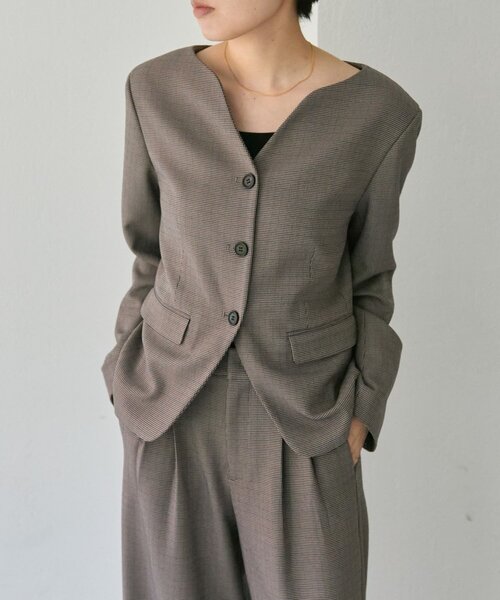 ear PAPILLONNER(イアパピヨネ)の「ガンクラブチェックノーカラージャケット【SUM1 STYLE】(その他アウター・レディース・ブラック・FREE)」の11枚目の写真