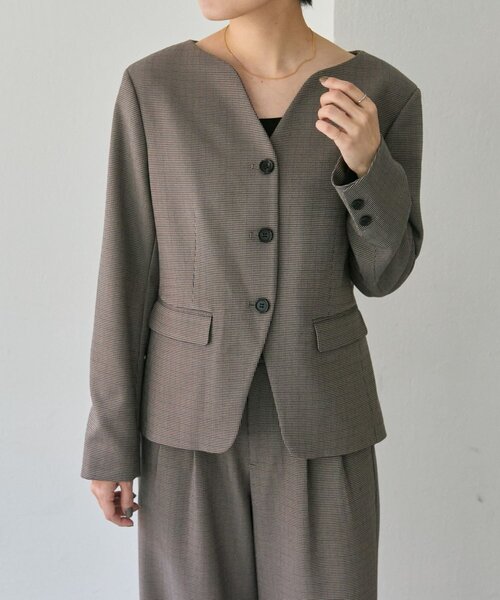 ear PAPILLONNER(イアパピヨネ)の「ガンクラブチェックノーカラージャケット【SUM1 STYLE】(その他アウター・レディース・ブラック・FREE)」の12枚目の写真