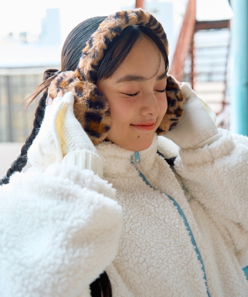 LOVETOXIC（ラブトキシック）の「フェイクファーイヤーマフ（イヤーマフ・キッズ・ベージュ/サックスブルー/アイボリー/カラフル・F）」の5枚目の写真