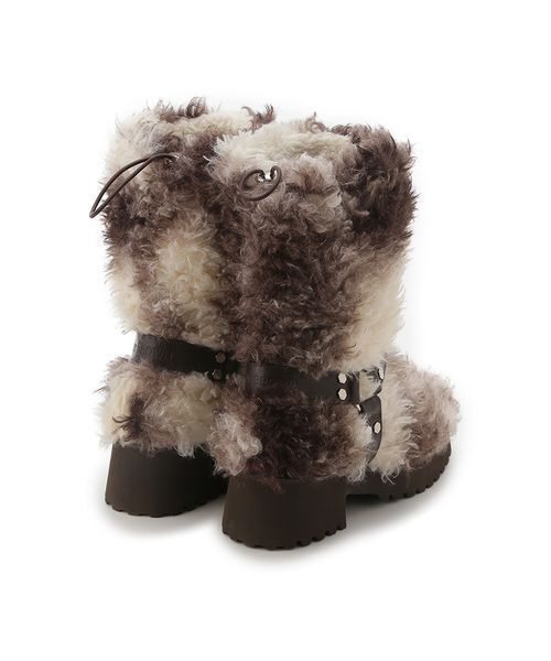 LILY BROWN（リリーブラウン）の「ハーネスストラップファーブーツ（ブーツ・レディース・ベージュ・S）」の3枚目の写真