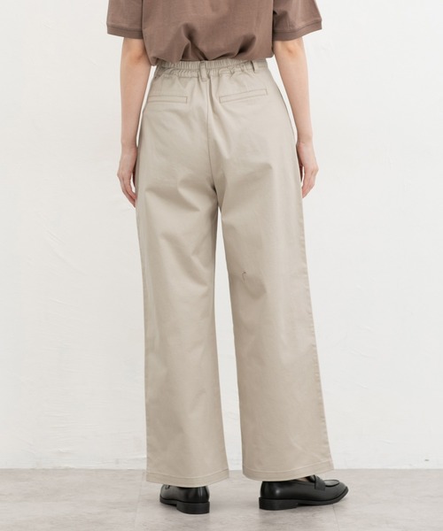 Honeys(ハニーズ)の「チノワイドストレート(股下69cm)(チノパンツ・レディース・ライトベージュ/ベージュ/ブラック・S/M/L/LL)」の13枚目の写真