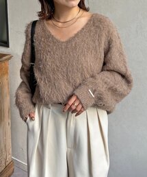 アルパカ混Vネックゆるニット