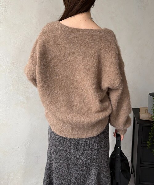 Thevon（ゼボン）の「アルパカ混Vネックゆるニット（ニット/セーター・レディース・アイボリー/サックスブルー/ピンク/モカ・FREE）」の21枚目の写真