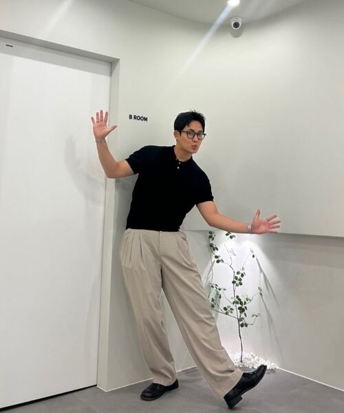 MUSINSA STANDARD（ムシンサスタンダード）の「ライトウェイトスリータックセミバルーンスラックス[ライトベージュ]（スラックス・メンズ・その他・40/38/42/30/26/27/28/29）」の9枚目の写真