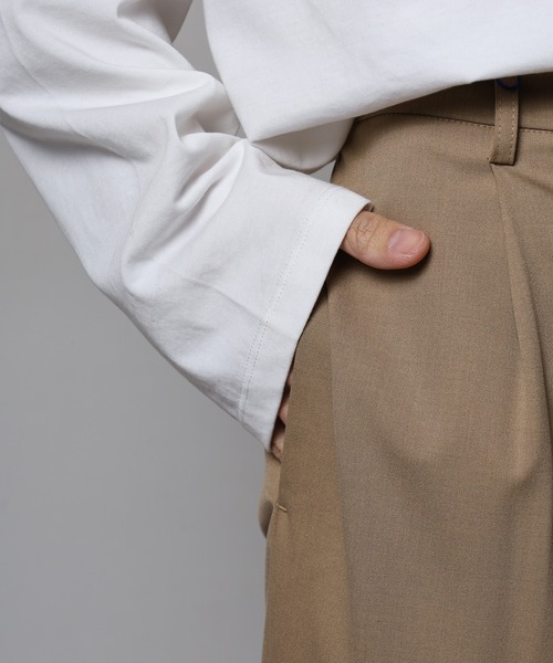 OMNES(オムネス)の「TRストレッチタックパンツ(スラックス・メンズ・ベージュ/ピンクベージュ・L/M)」の6枚目の写真