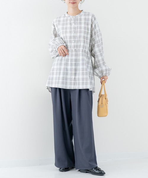 refinedworks（リファインドワークス）の「【refinedworks】タックデザイン が魅力的な ワイドパンツ（その他パンツ・レディース・チャコールグレー/ベージュ・FREE）」の16枚目の写真