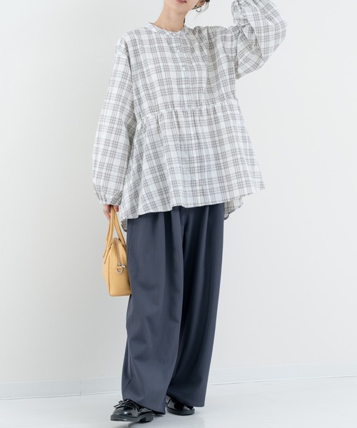 refinedworks（リファインドワークス）の「【refinedworks】タックデザイン が魅力的な ワイドパンツ（その他パンツ・レディース・チャコールグレー/ベージュ・FREE）」の18枚目の写真
