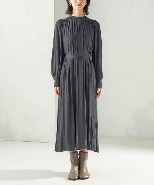 SHIPS(シップス)の「〈手洗い可能〉カッセン ギャザー ベルト付き 長袖 ワンピース(ワンピース・レディース・ネイビー/ダークグレー/グリーン・ONE SIZE)」の17枚目の写真