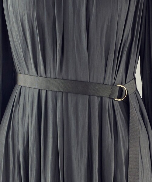 SHIPS(シップス)の「〈手洗い可能〉カッセン ギャザー ベルト付き 長袖 ワンピース(ワンピース・レディース・ネイビー/ダークグレー/グリーン・ONE SIZE)」の21枚目の写真