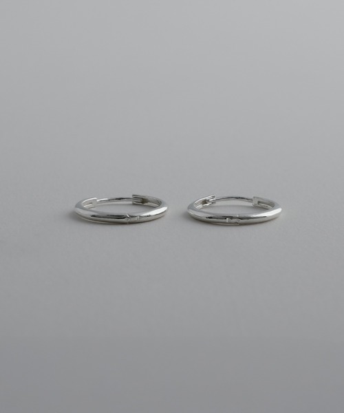 whoseA(フーシー)の「【silver925】Neat Hoop Pierce15mm / ニートフープピアス15mm(ピアス(両耳用)・レディース・シルバー/ゴールド・FREE)」の5枚目の写真