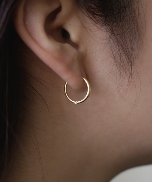 whoseA(フーシー)の「【silver925】Neat Hoop Pierce15mm / ニートフープピアス15mm(ピアス(両耳用)・レディース・シルバー/ゴールド・FREE)」の17枚目の写真