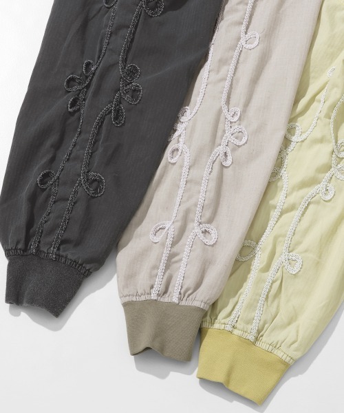 KRIFF MAYER（クリフメイヤー）の「ダービージャケット（ブルゾン・メンズ・イエロー/ベージュ/チャコール・X-LARGE/LARGE/MEDIUM）」の18枚目の写真