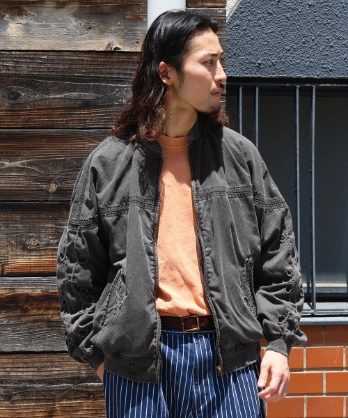 KRIFF MAYER（クリフメイヤー）の「ダービージャケット（ブルゾン・メンズ・イエロー/ベージュ/チャコール・X-LARGE/LARGE/MEDIUM）」の22枚目の写真