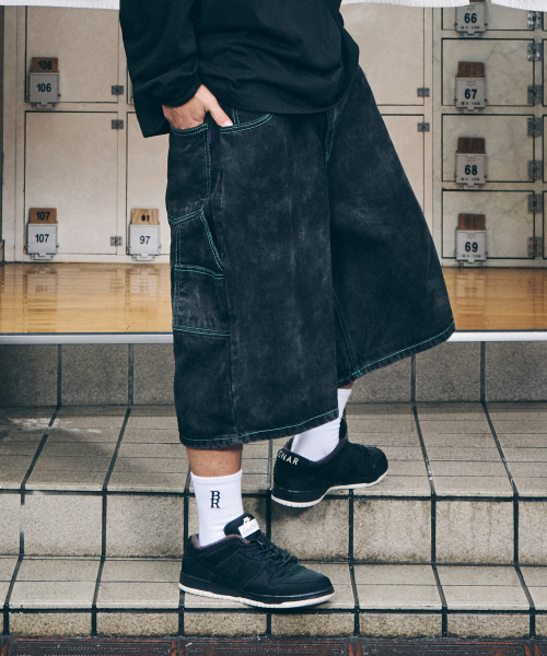 カーペンター ルーズフィット デニム ショートパンツ ブラック グリーン ステッチ