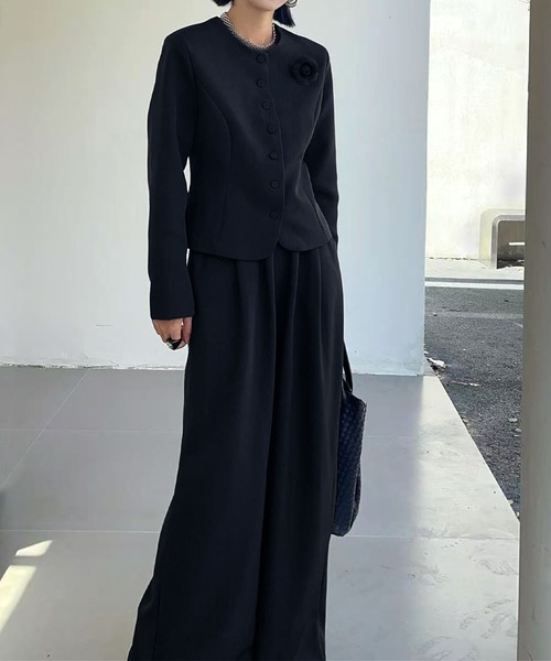 aimoha（アイモハ）の「aimoha　ノーカラーショートジャケット＋ワイドパンツ セットアップスーツ (SS)（セットアップ・レディース・ブラック/ネイビー・FREE）」の4枚目の写真